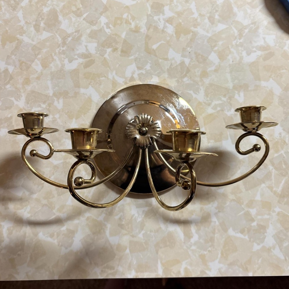 Elegant Brass Wall Sconce